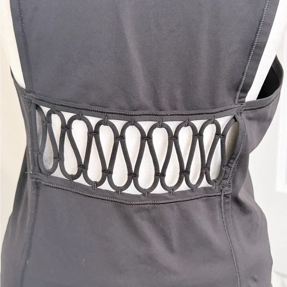 Lululemon Black Yoga Tank Open Lattice Back Athletic Top Women’s Size 6 - Picture 8 of 13
